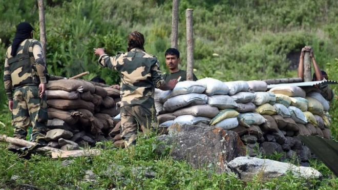 В Гималаях на границе Индии и Китая без единого выстрела убито 20 военных (ФОТО) 3