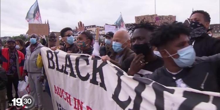 В Европе протестовали против полицейского насилия в США