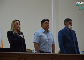 Депутаты собрались на внеочередную сессию Николаевского облсовета (ФОТО)