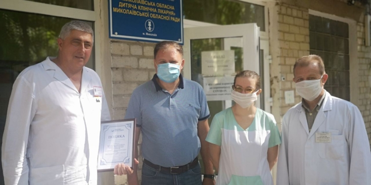 В Николаеве мальчик Никита, брошенный матерью в реанимации, не остался без внимания