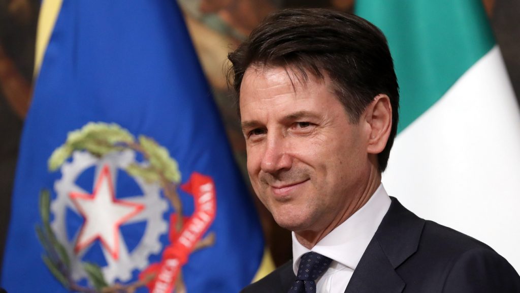 Премьера Италии допросят из-за возможной вины в смерти людей от коронавирусной болезни 1