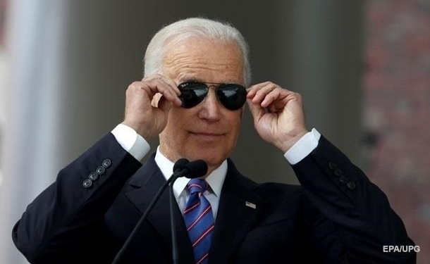 Байден посетит похороны убитого Джорджа Флойда