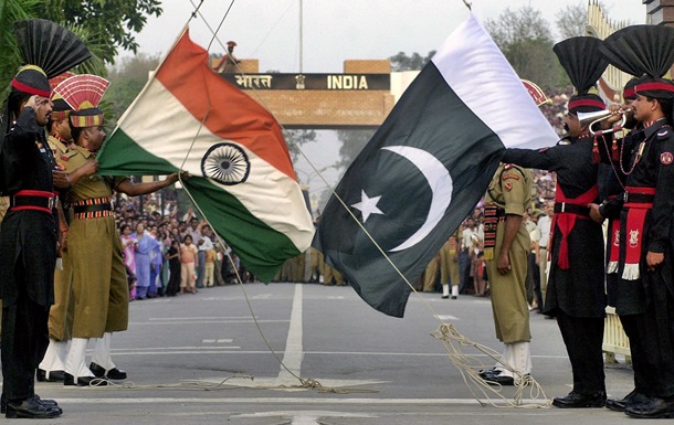 Индия направила протест Пакистану из-за инцидента с дипломатами 1