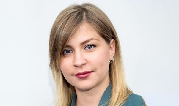 Фракция “Слуга народа” обсудила назначение Стефанишиной вице-премьер-министром вместо Пристайко