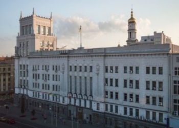 В Харьковский горсовет вызвали полицию из-за заседания депутатов без масок