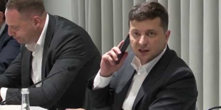 Партия Евросолидарность требует привлечь Зеленского к ответу за звонок банкиру в пользу предпринимателей (ВИДЕО)