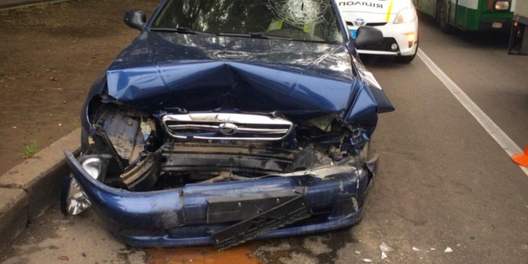 В центре Николаева произошло смертельное ДТП (ФОТО)