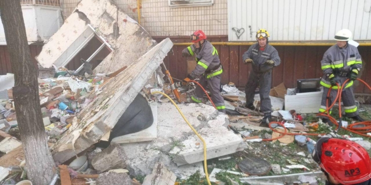 Взрыв жилого дома в Киеве: что известно (ФОТО, ВИДЕО)