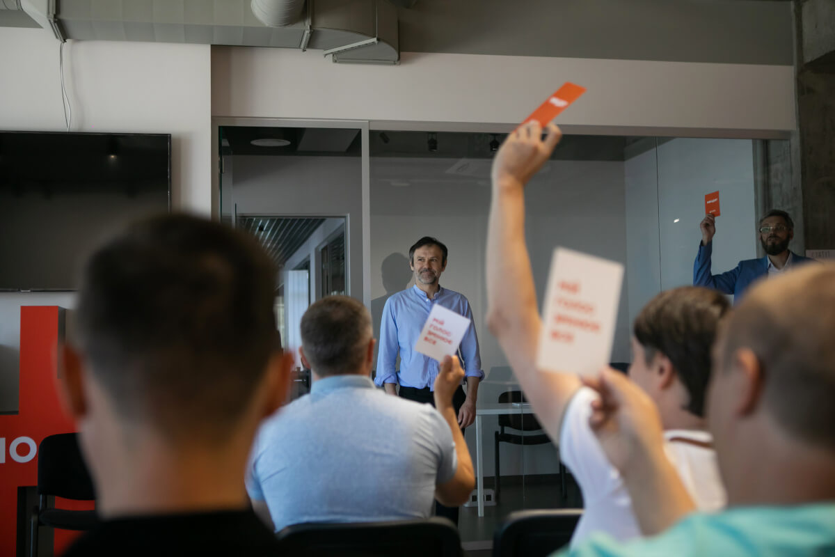 Голос отпустил Вакарчука на свободу