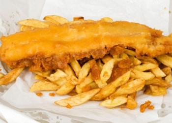 Благотворительный троллинг: в Англии неизвестный, рассылавший жителям городка бесплатное угощение весь карантин, пообещал по 100 фунтов стерлингов каждому похудевшему