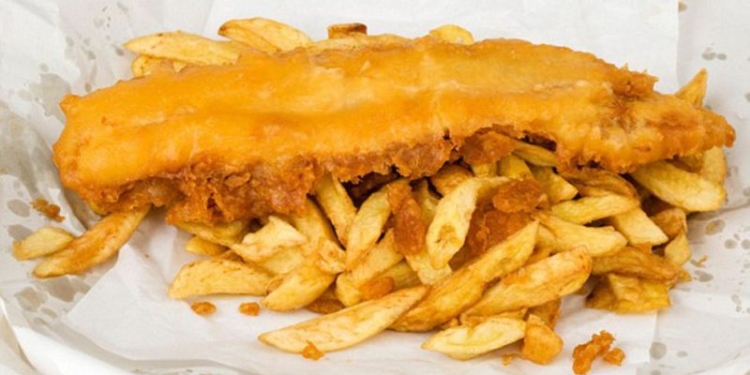 Благотворительный троллинг: в Англии неизвестный, рассылавший жителям городка бесплатное угощение весь карантин, пообещал по 100 фунтов стерлингов каждому похудевшему