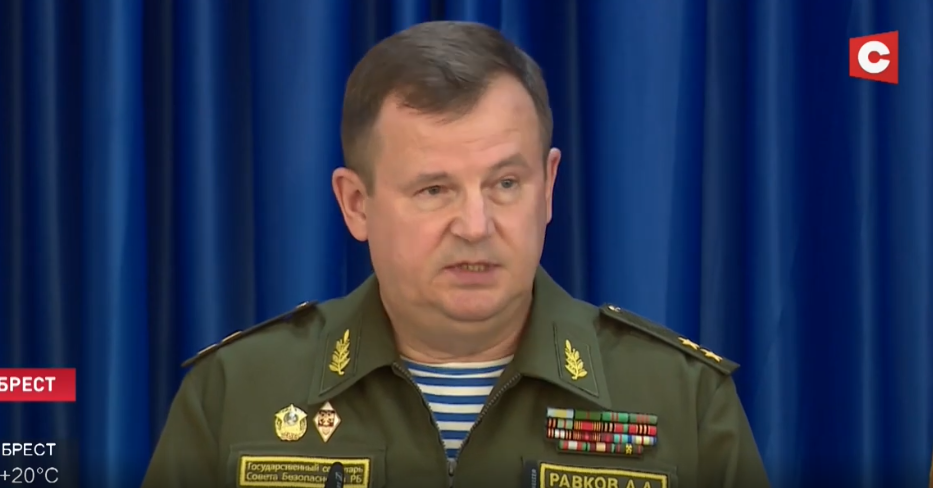 Секретарь совета обороны Беларуси готов применить армию против протестующих 1