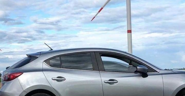 В Николаеве угнали серебристую «Мазду» (ФОТО)