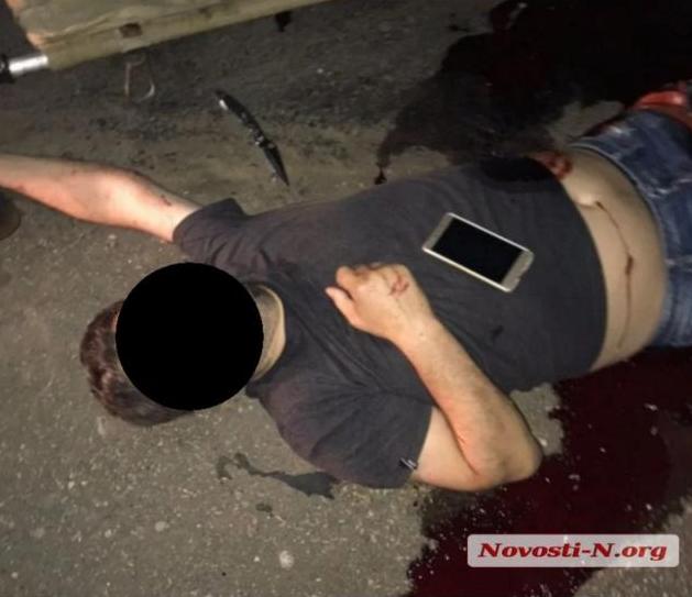 Под Николаевом на дороге нашли мужчину с огнестрельным ранением ноги (ФОТО) 1