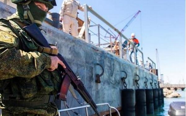 Оккупация и милитаризация Крыма – это нарушение международного права, – заявление ЕС