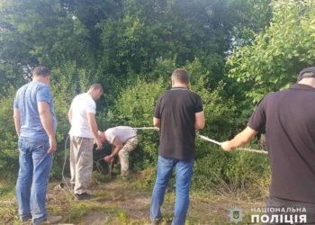 На Николаевщине пропавшего мужчину нашли мертвым в заброшенном колодце. И с камнем на шее (ФОТО)
