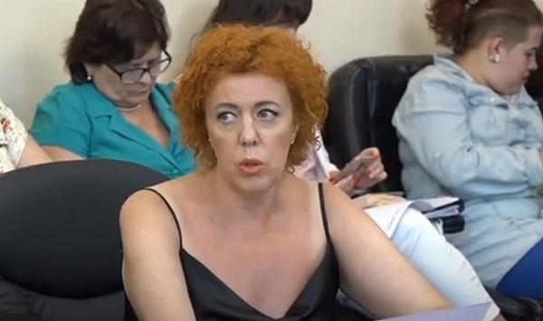 Депутаты облсовета выделили 5 млн.грн. на зарплаты медработникам Николаевской «инфекционки» – сняли с приобретения карет скорой помощи