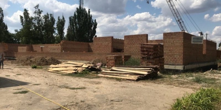 В суд ушло дело о присвоении более чем 3 млн.грн. на строительстве казармы для морпехов в Очакове