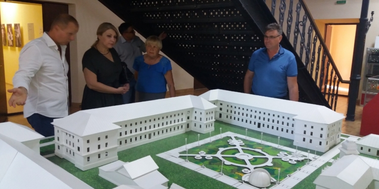 «Велике будівництво». У Миколаївській ОДА обговорили стратегію реставрації корпусу «Старофлотських казарм» (ФОТО)