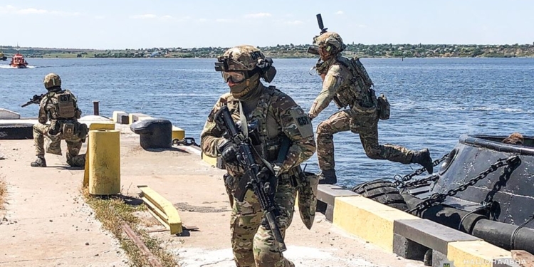 Николаевские полицейские попробовали свои силы в межведомственных учениях по нейтрализации диверсантов и освобождения заложников (ФОТО, ВИДЕО)