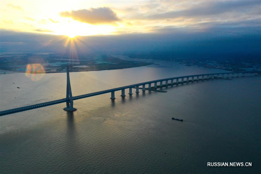 Завидуем молча. В Китае открыли мост с самым длинным пролетом в мире (ФОТО) 3