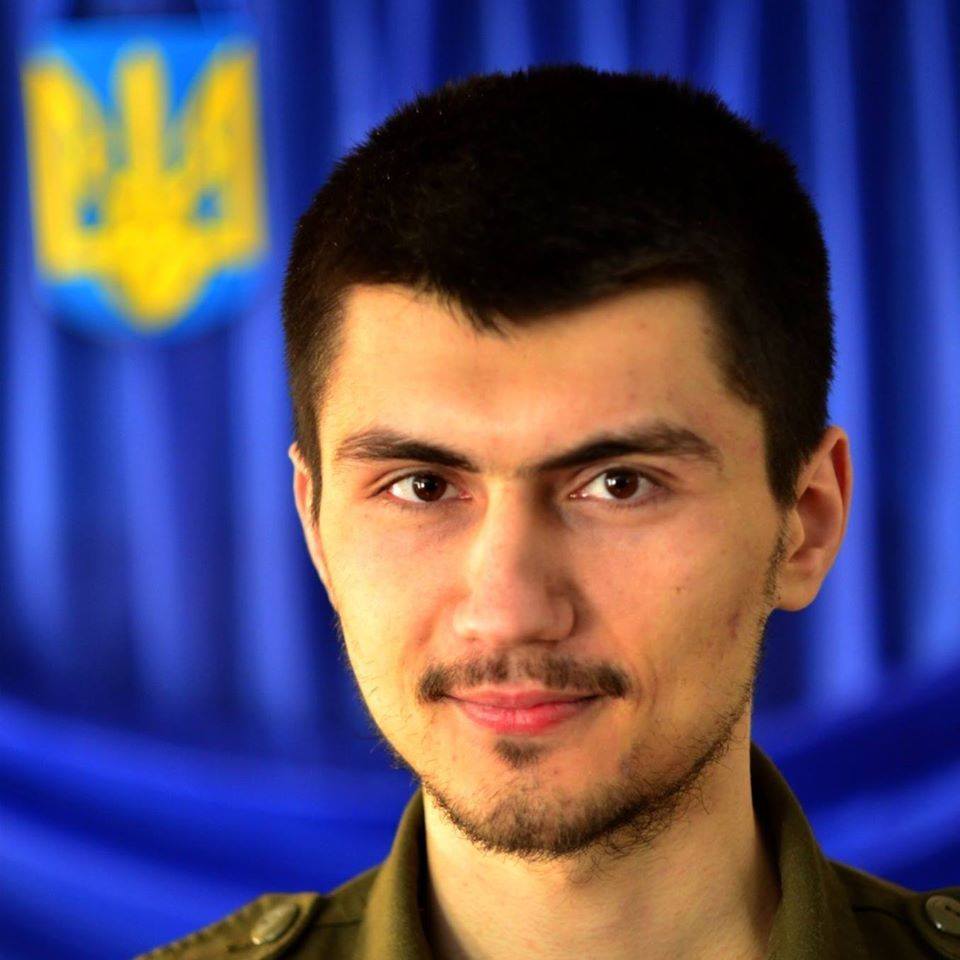 Погибший во врем вчерашнего обстрела на Донбассе офицер - известный волонтер Тарас Матвеев 1