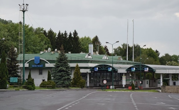 Килограмм наркотиков в трусах мужчина пытался пронести через границу