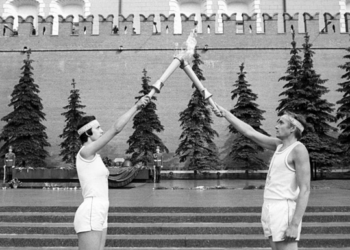 Факел Олимпийских игр 1980 года в Москве ушел с молотка