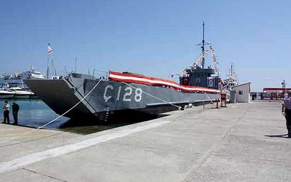 На Кипре военный корабль превратили в музей (ФОТО)