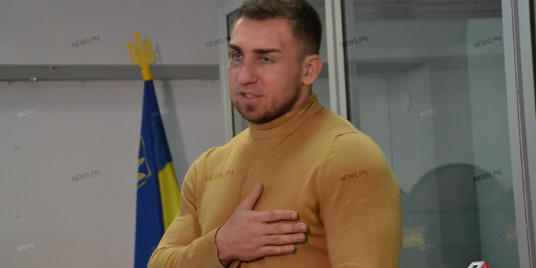 Парень, который на высокой скорости сбил насмерть женщину в центре Николаева, отделался условным сроком