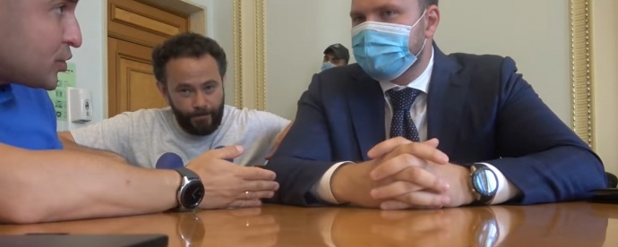 Часть депутатов “Слуги народа” инициируют отставку министра инфраструктуры Криклия (ФОТО, ВИДЕО)