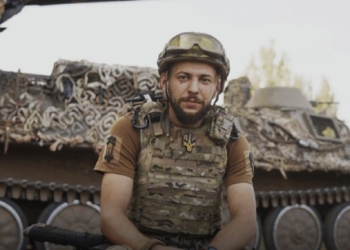 Избитый в Запорожье “азовец” умер в больнице