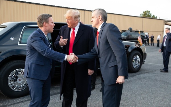 Трамп сменил главу предвыборного штаба за три месяца до выборов