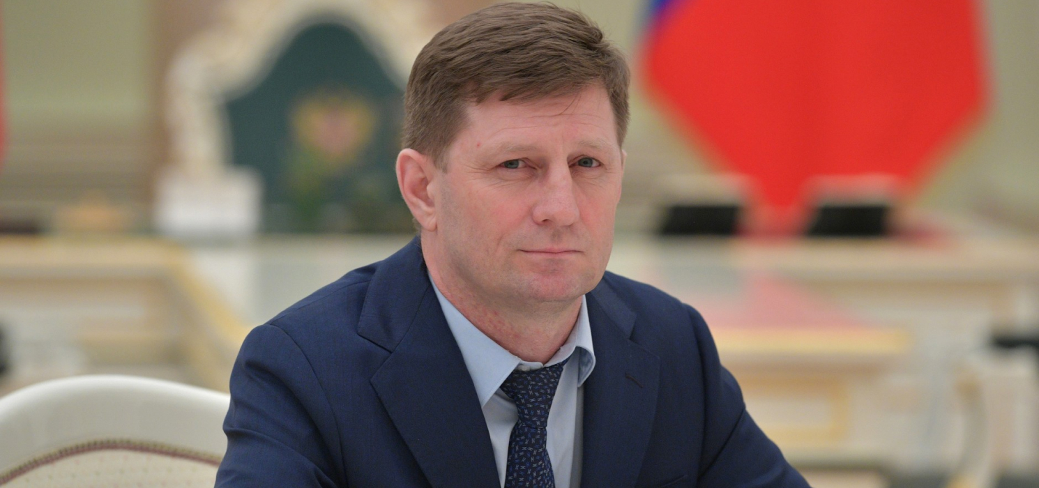 Арестованный губернатор бунтующего Хабаровского края благодарит жителей за митинги, но не одобряет их