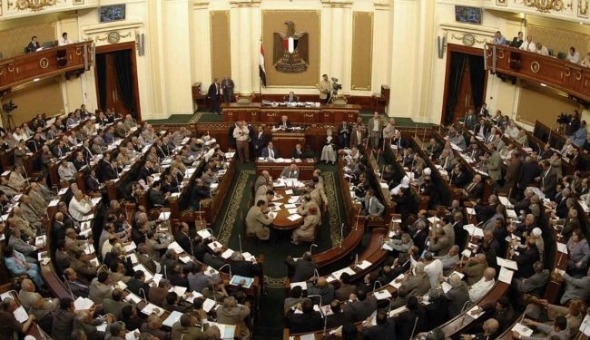 Парламент Египта одобрил военную интервенцию в Ливию
