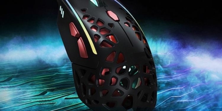 В продаже появилась  компьютерная мышь с вентилятором