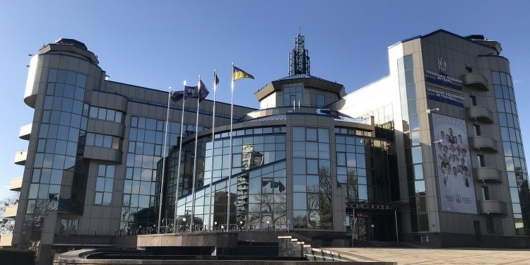 Клуб «Карпаты» официально исключили из УПЛ