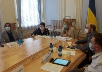 Верховную Раду брендируют