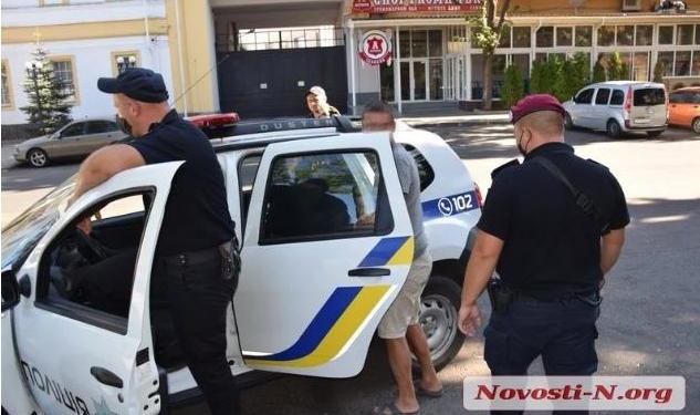 В центре Николаева поссорились два человека. До стрельбы (ФОТО)