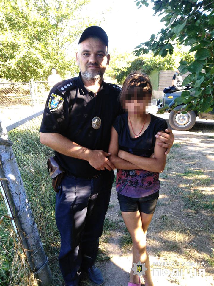 На Николаевщине 12-летнюю девочку, ушедшую из дома, полиция искала всю ночь (ФОТО) 1