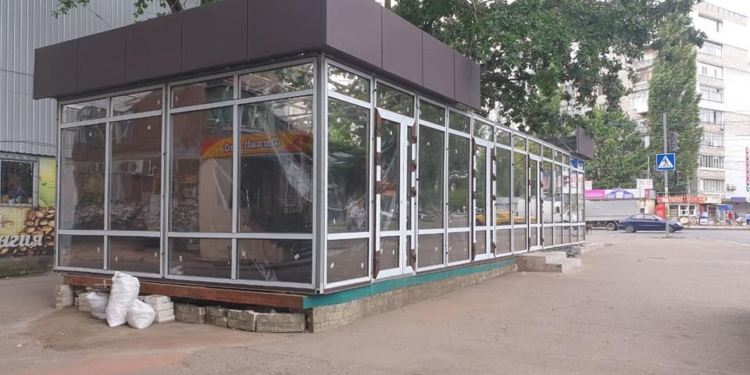 Схема в действии: в Ингульском районе Николаева поставили МАФ, «узаконенный» благодаря поддельным документам (ФОТО)