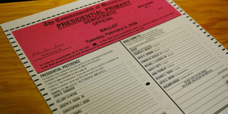 В США на выборах президента впервые напечатают бюллетени на украинском языке