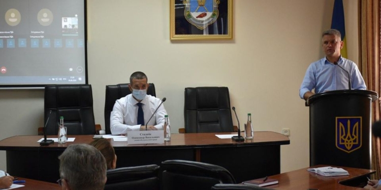 Нехтування карантином. Олександр Стаднік  доручив активізувати  перевірки суб’єктів господарювання (ФОТО)