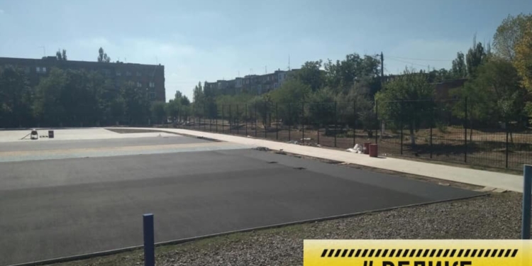 Велике будівництво на Миколаївщині: як реконструюють спортивний комплекс в смт Ольшанське (ФОТО)