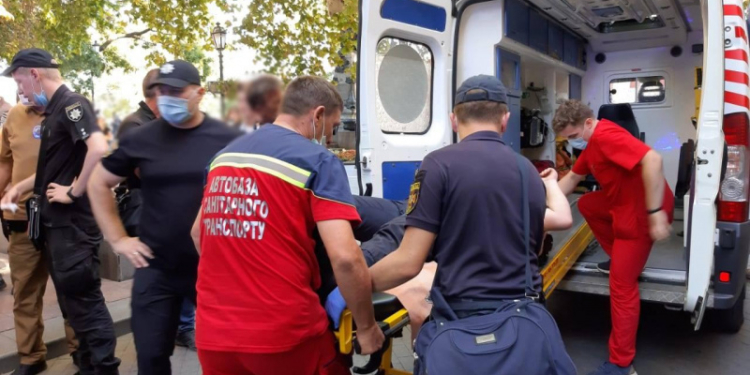 Столкновения в Одессе: полиция задержала почти 20 человек (ФОТО)