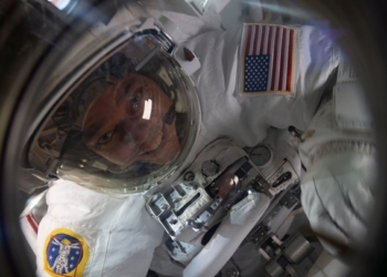 Опубликованы лучшие фото первой миссии SpaceX