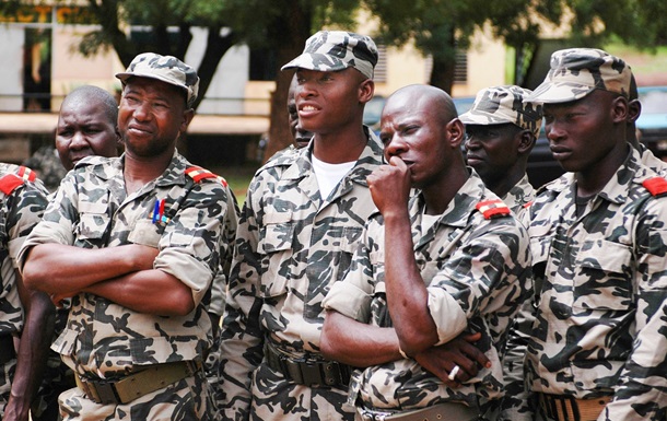 В Мали военные подняли мятеж 1