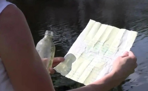 Послание в бутылке вернулось к адресату спустя 35 лет