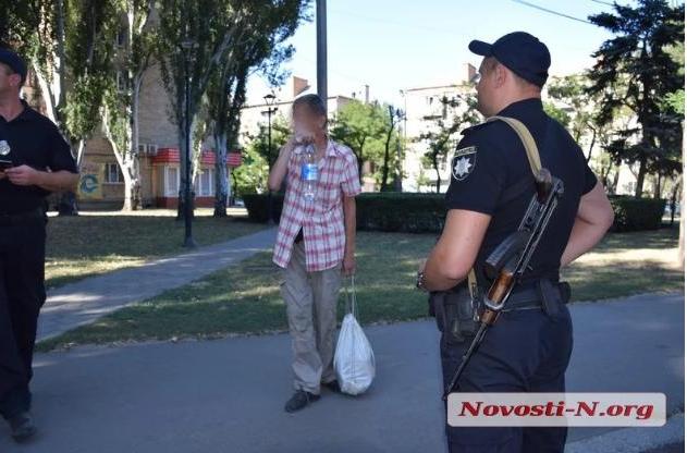 В центре Николаева поссорились два человека. До стрельбы (ФОТО) 7