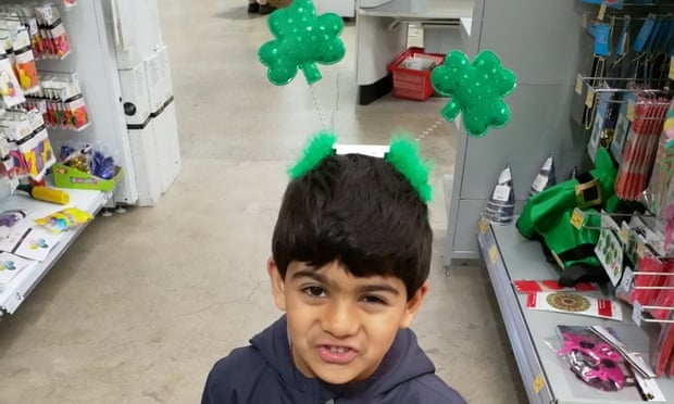 Деталь Lego выпала из носа ребенка спустя два года